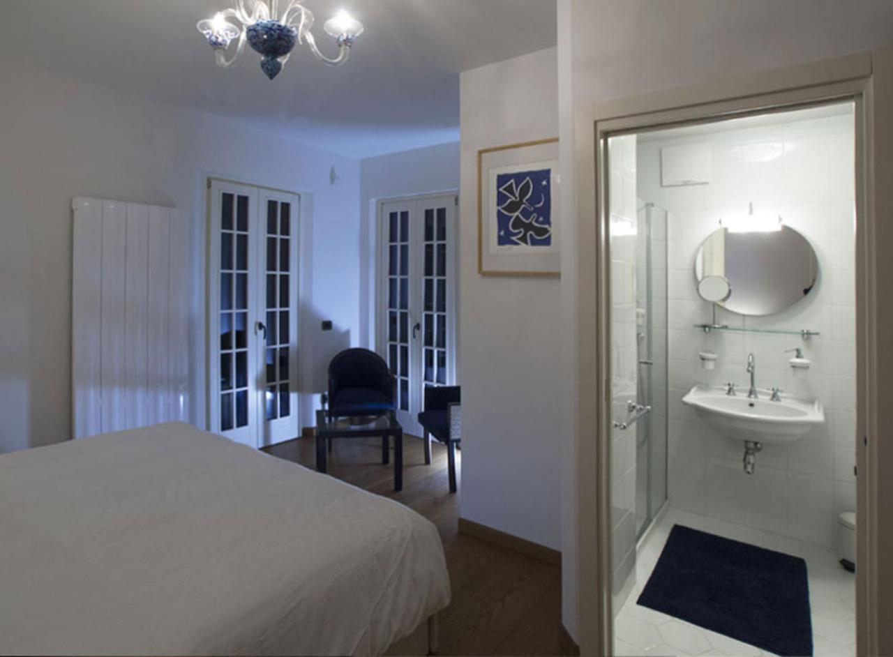 Villa Contarini B&B Venedig-Lido Exteriör bild