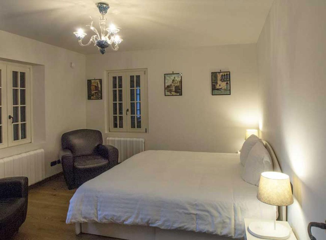 Villa Contarini B&B Venedig-Lido Exteriör bild