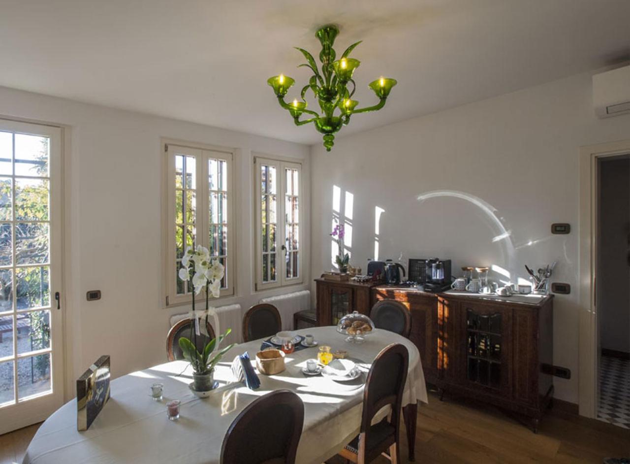 Villa Contarini B&B Venedig-Lido Exteriör bild